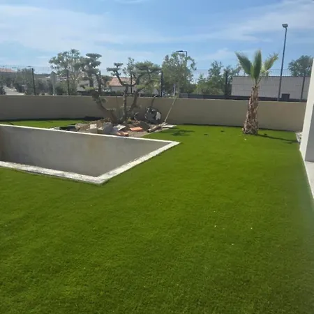 Le H Villa Lavalette (Aude)